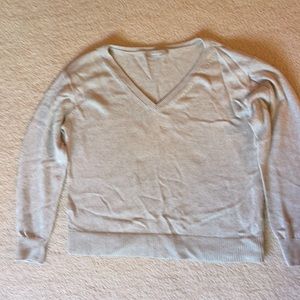 Everlane v-neck cotton sweater, small, gray